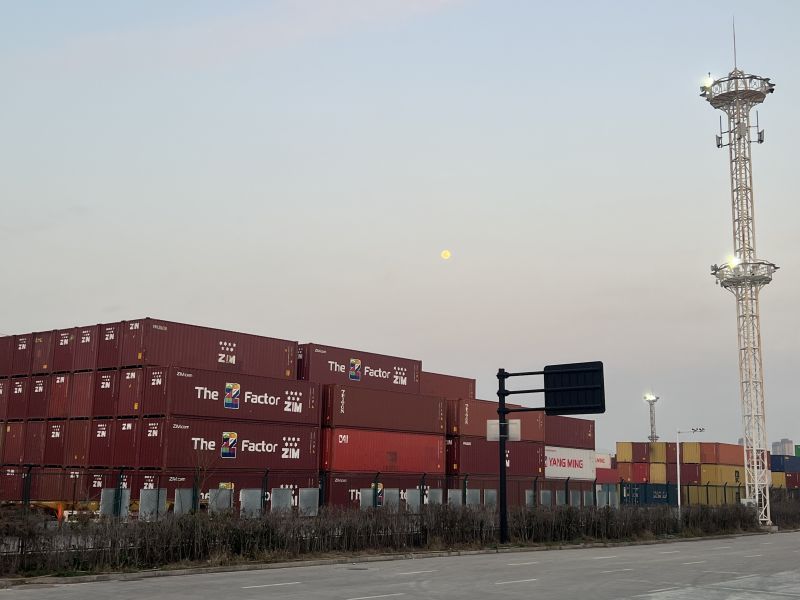 外貿(mào)國(guó)際物流運(yùn)輸中遇到甩箱的情況怎么辦？