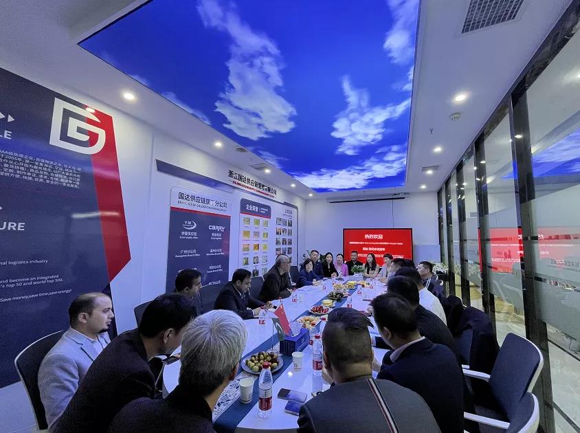 巴基斯坦駐北京大使和駐上?？傤I(lǐng)事與參與易巴通面對面座談會